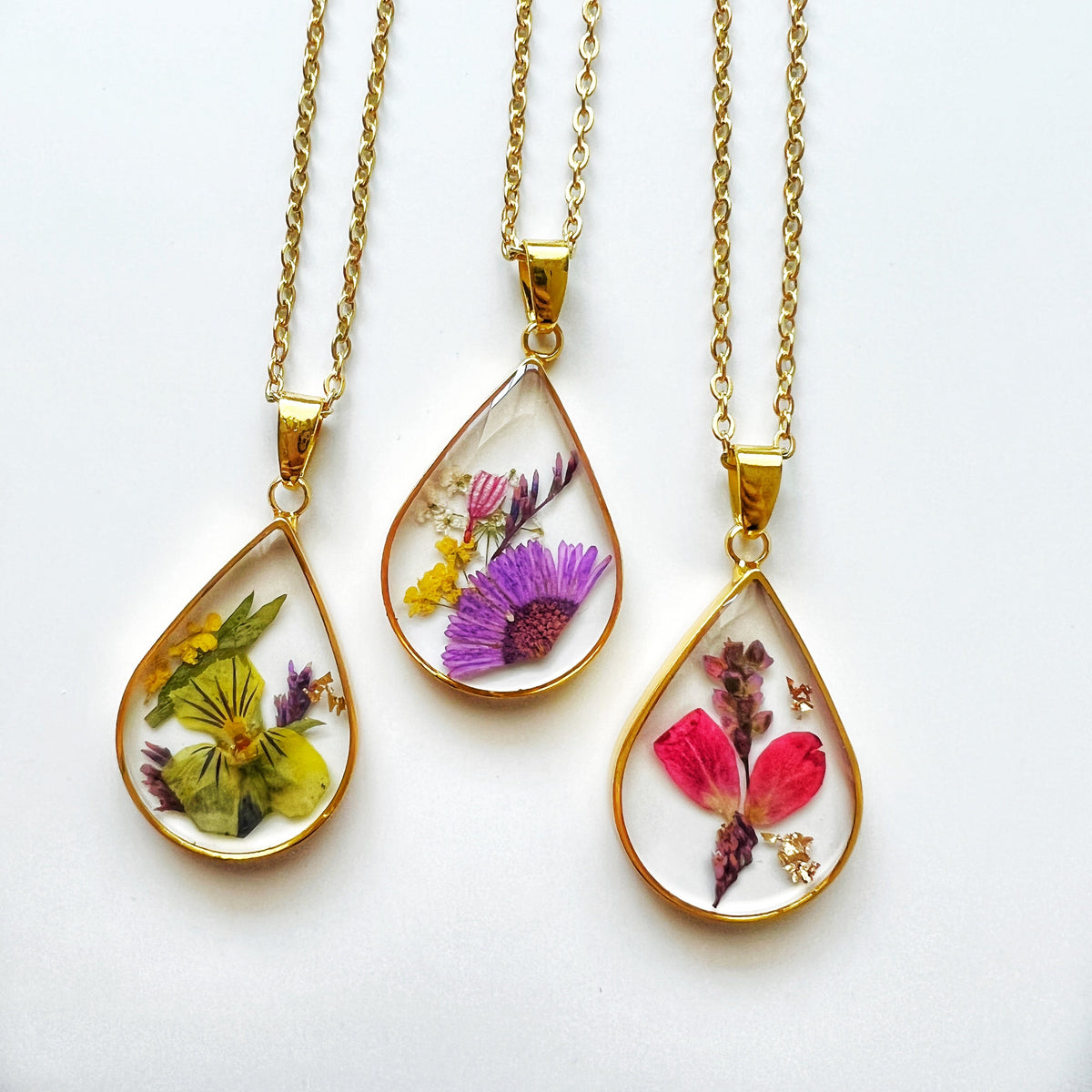 Birth Flower Necklace V.1