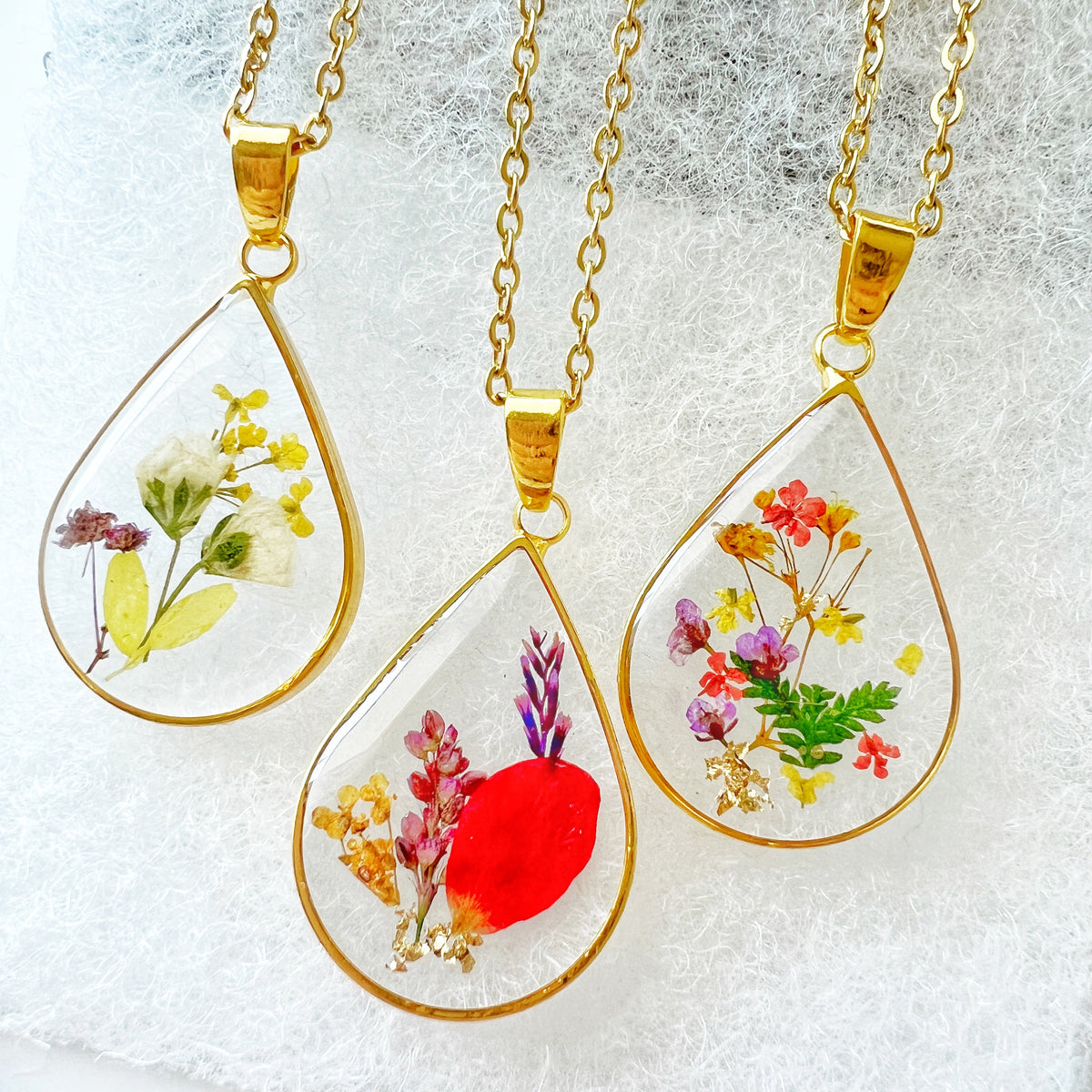 Birth Flower Necklace V.1